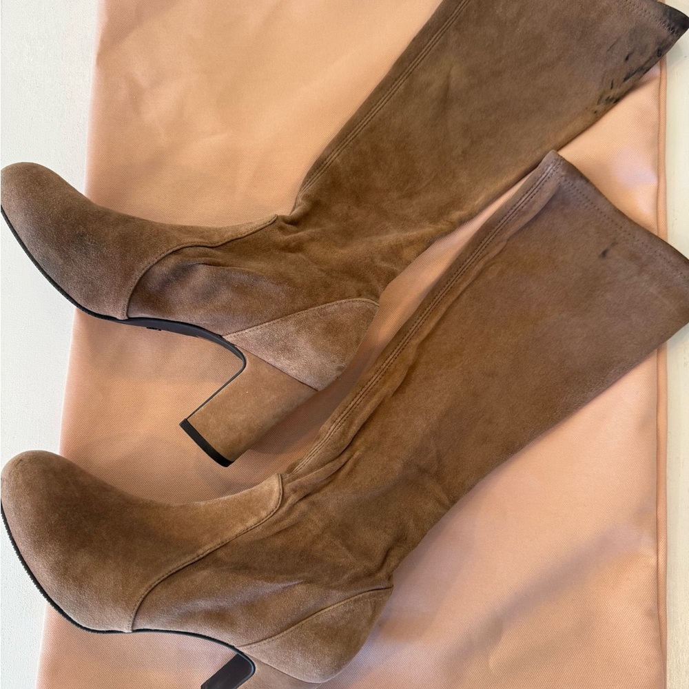 Stuart Weitzman Yuliana Stretch Suede Knee Boots in Tan